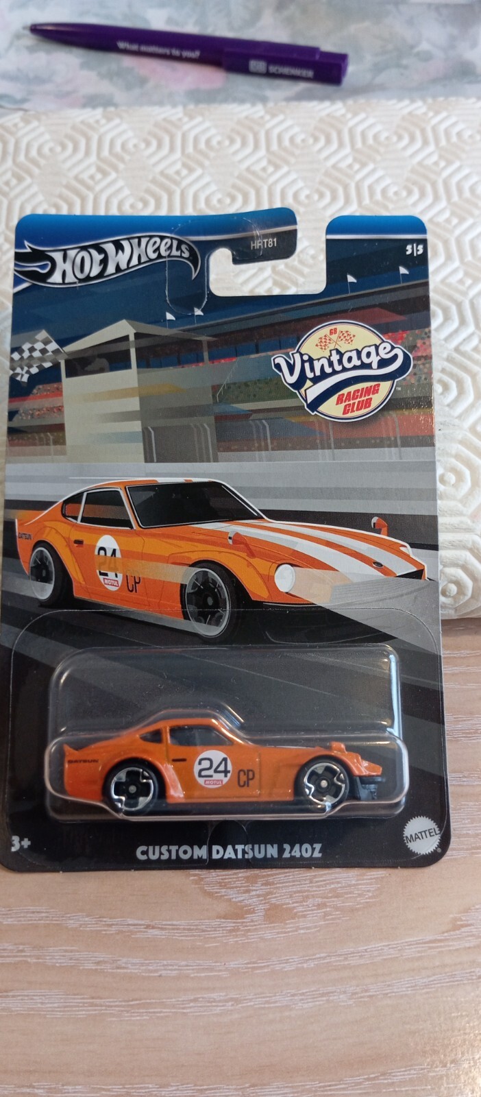 Hot Wheels DATSUN 2022年限定ミニカー ステッカー付き Amazon | Hot Wheels 2017 Factory Fresh Custom Datsun 240Z