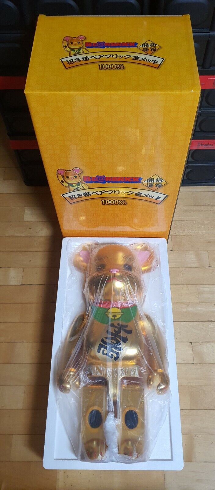 BEARBRICK Maneki Neko Gold 1000% Lucky Cat 2017 BE@RBRICK BEARBRICK Maneki Neko Gold 1000% Lucky Cat 2017 BE@RBRICK
