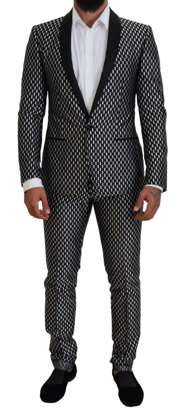 

Костюм DOLCE - GABBANA, черный, белый, шелковый, MARTINI, облегающий крой, EU44/US34/, рекомендуемая розничная цена 3600 долларов США