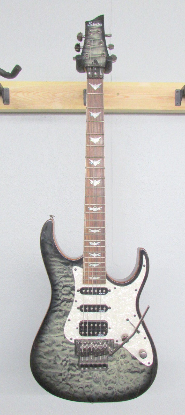 Schecter N427 Extreme Diamond Series 6 String Guitar