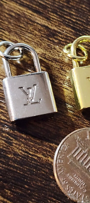 LOUIS VUITTON BUTTONS TINY SILVER LOCK ZIP PULL 12 mm
