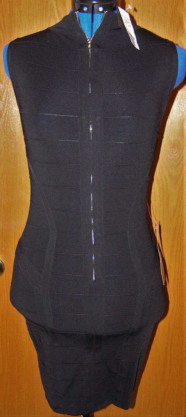 NEW NWT BEBE BLACK BODYCON PENCIL STYLE DRESS SIZE SMALL S NEW NWT BEBE BLACK BODYCON PENCIL STYLE DRESS SIZE SMALL S