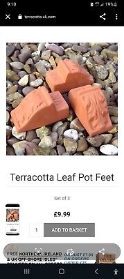 Terracotto Leaf Design Pot Feet From The UK
