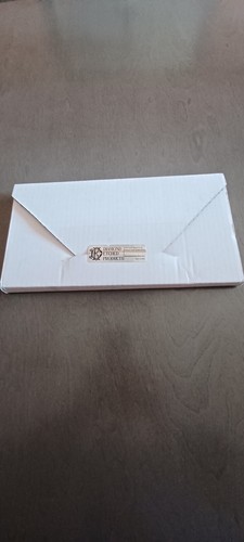 Foto dell'oggetto di un acquirente verificato