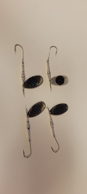 4x 1/3 oz Silver Beads with Silver Spinner and flash tape
