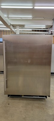 Sub-Zero UC-24R RH Stainless Steel Door w/ Tubular Handle