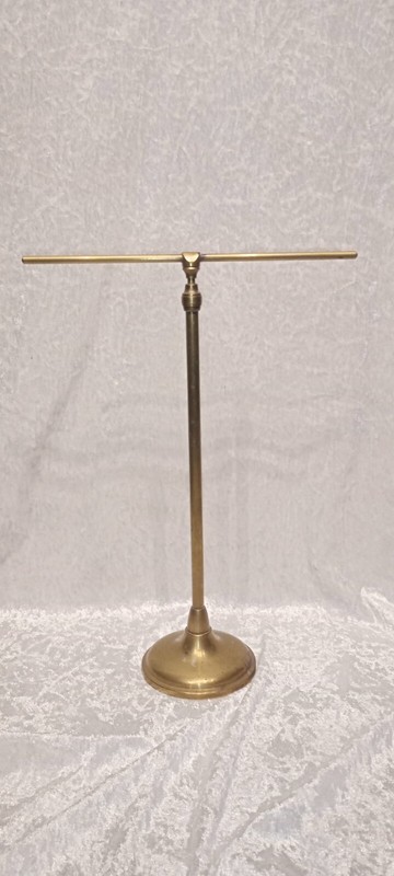 PrÃ©Sentoir Ancien Laiton Siegel Grands Magasins Chapeaux Textile