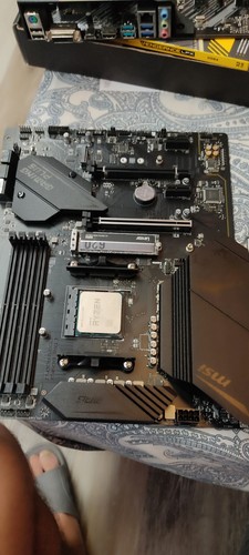 CPU AMD Ryzen 9 3900 TDP65W AM4 AMD Ryzen 9 3900 Tested: Unreleased 65W Processor Sets World