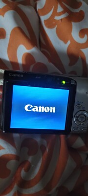 Canon PowerShot Digital ELPH SD700 IS / Digital IXUS 800 IS 6.0MP Digital Camera