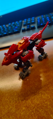 Zoids Z-Builders - Leoblaze (Red Lion) Tomy/Hasbro - Built - Immaculate