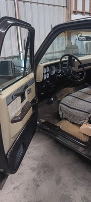 image 3 of interior