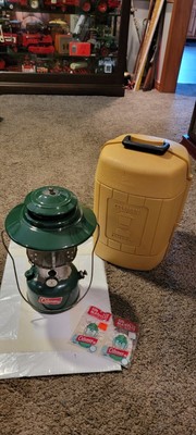 Vintage Coleman 228F Double Mantle Lantern Big Hat Yellow Clamshell Storage Case