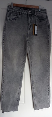 VERO MODA Jeans  30W 32L Grey Straight Leg Fray Hem Stretch Zip Fly New With Tag