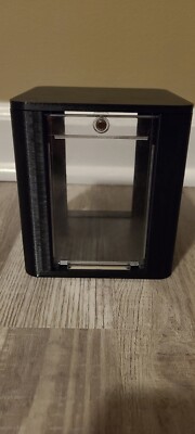 One-Touch Display and Storage Cube