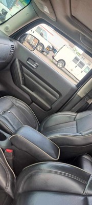 image 4 of interior