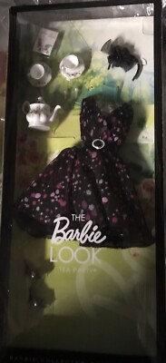 Barbie Collector The Barbie Look Collection: Tea Party Fashion Pack