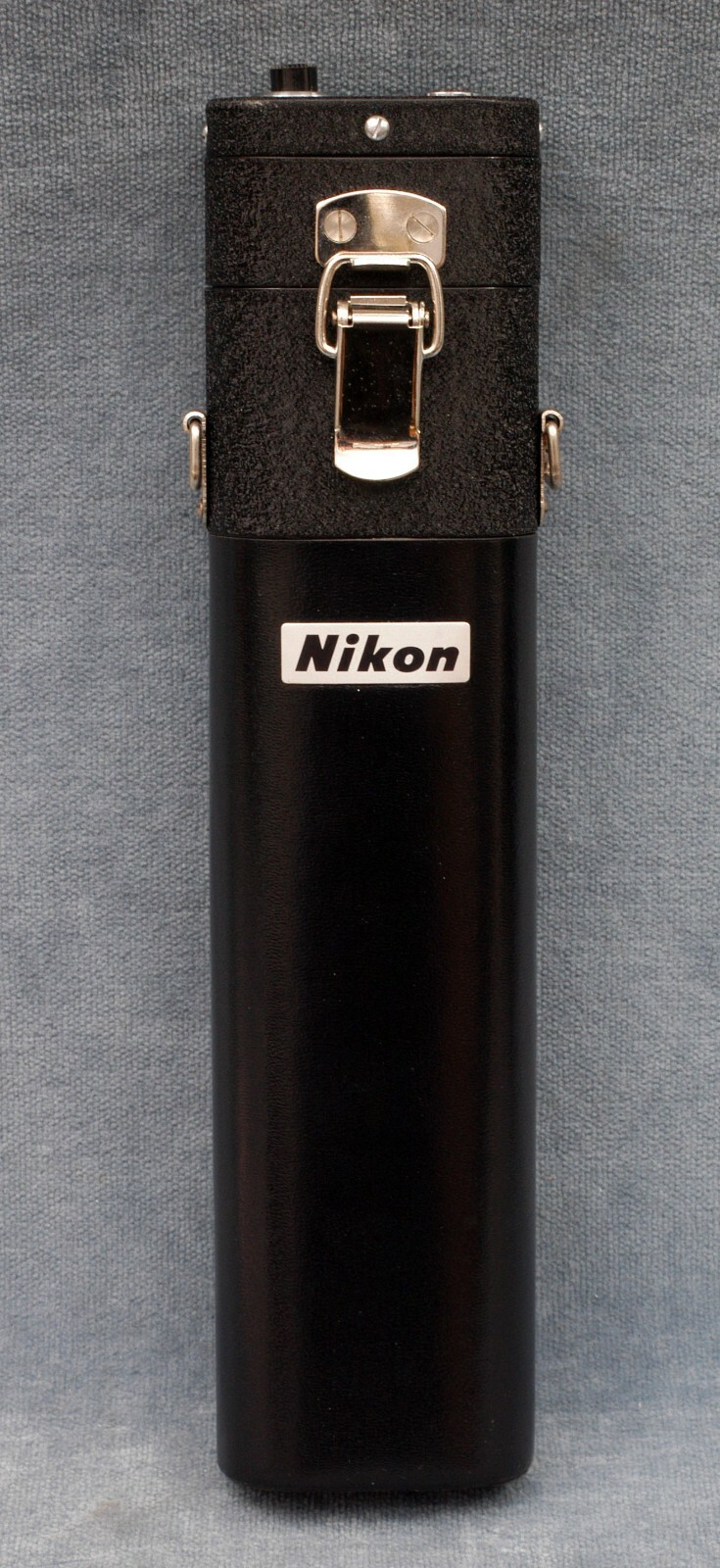 LAST VERSION BLACK NIKON F36 BATTERY CASE IN BOX - UNUSED?