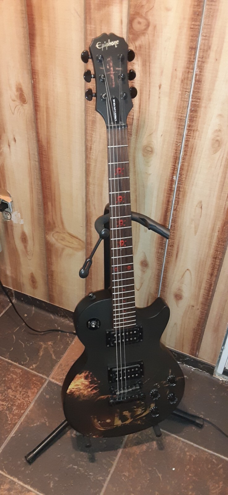 ギター Epiphone Pirates of the Caribbean Epiphone Pirates of the Caribbean G-400 Electric Guitar