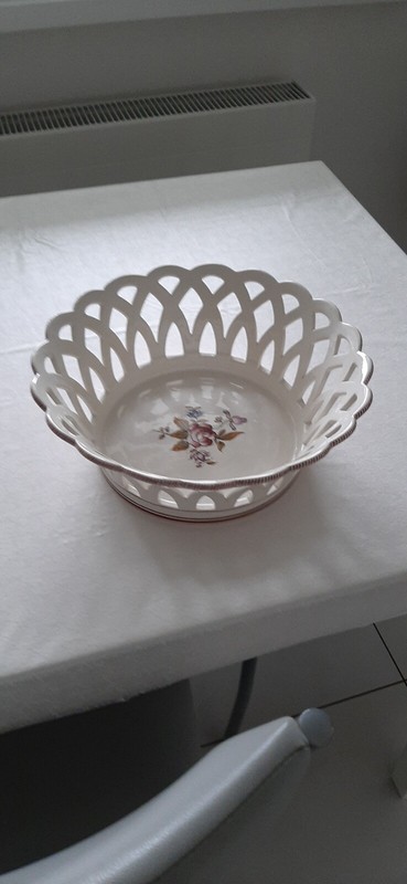 Corbeille En FaÃ¯Ence Blanche