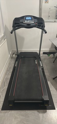 KETTLER ATMOS treadmill Machine 16 point cushioning system Free Delivery 5 Miles