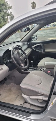 image 4 of interior