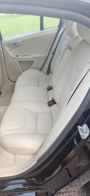 image 8 of interior