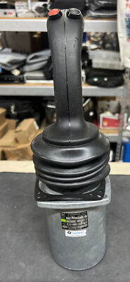 W.Gessmann D-74211 Multi Axis Controller Type V8 B3 EP