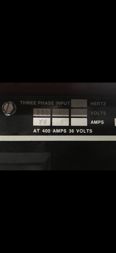 (Barely Used) Heavy Duty Three Phase Welder Lincoln R3R-400 Stick Welder