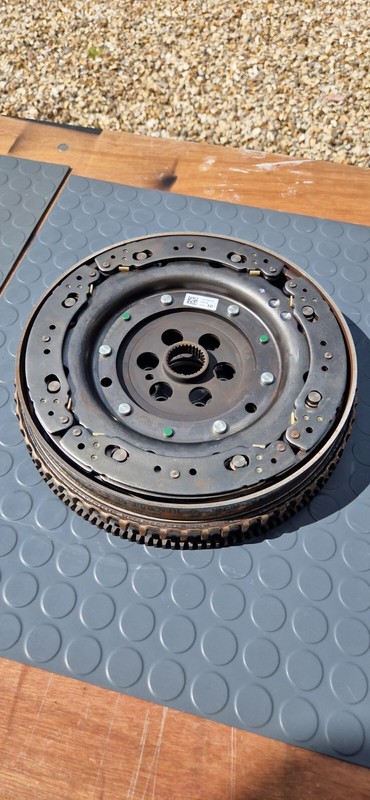 Volant Moteur Renault Nissan 12310 1804r (65000km!)