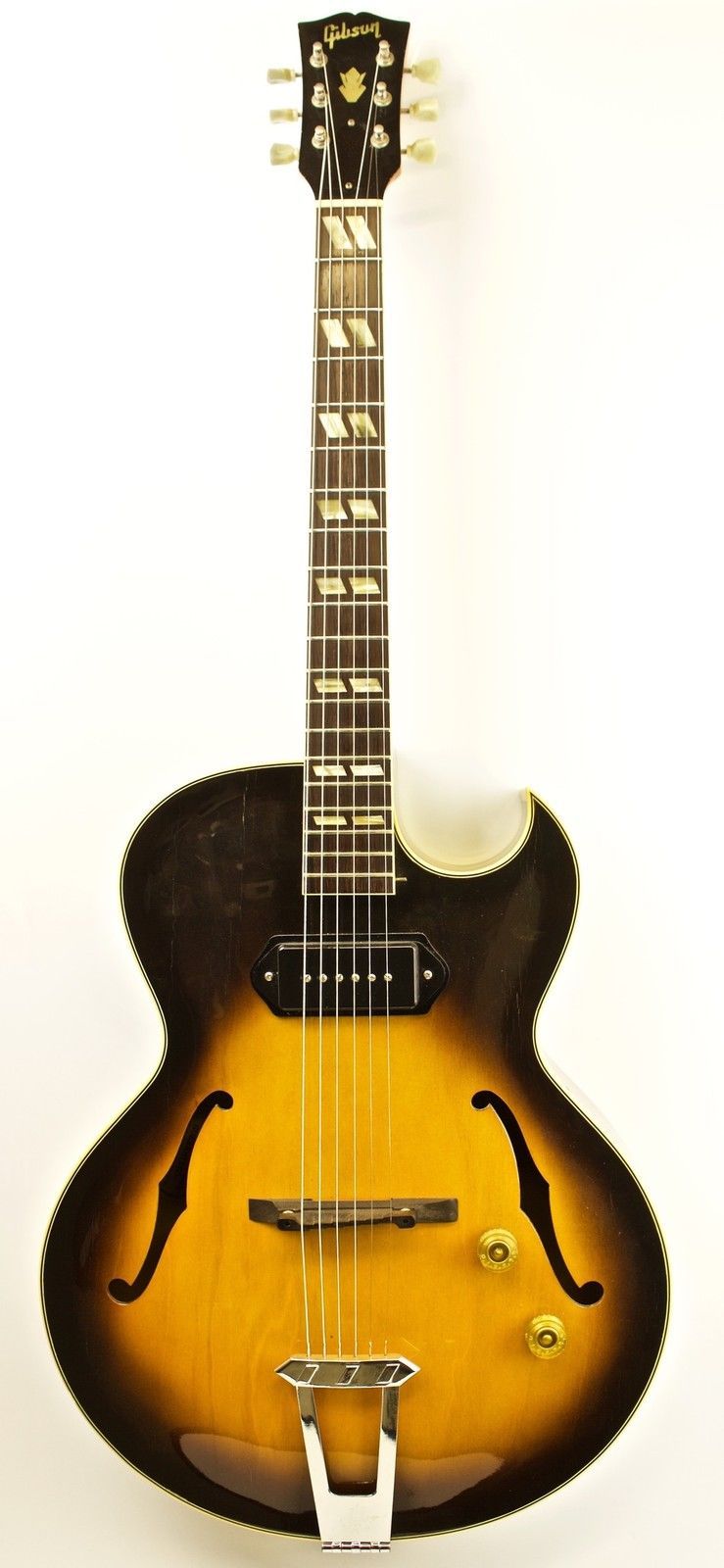 Supro Vintage Electric Guitars