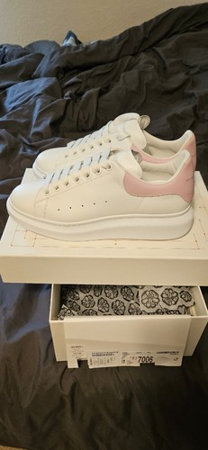 Pre-owned Alexander Mcqueen Size 40 -  ‘white & Pink Oversized Sneaker'