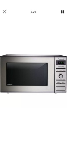 Panasonic NN-SD372S Stainless 950W 0.8 Cu. Ft. Countertop Microwave Brand New