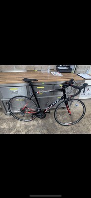 specialized allez road bike Shimano claris 58cm