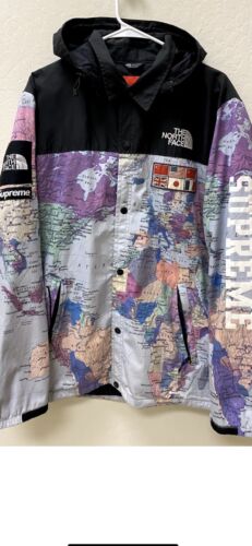 2014 Supreme x The North Face Atlas World Map Expedition 2014 Supreme x The North Face Atlas World Map Expedition