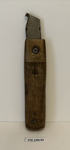 Old Utility Unique Knife With Wood & Brass Fitted Handle, 5&rdquo;