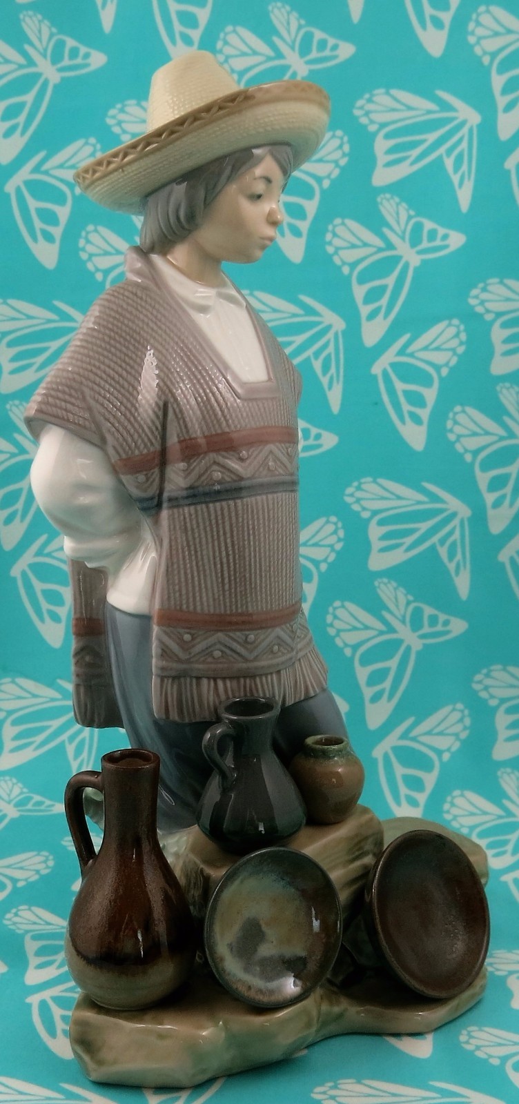 Lladro # 5080 ~ CERAMIC SELLER ~ AKA South of the Border