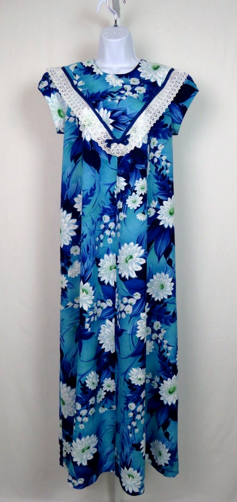 VTG 1960s 70s SEARS HAWAIIAN FASHIONS FLORAL ETHNIC DRESS BLUE WHITE LACE