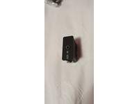 BMW serie 1 y 3 E81 E87 E90 E91 Aux en Socket 6930561