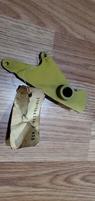 NOS Beechcraft King Air Console Prop Governor Control Bellcrank Braze Assy 