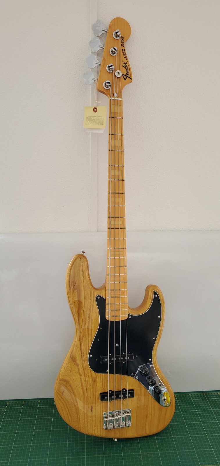 Fender Made in Japan Traditional II 70s Jazz Bass Natural _7_4