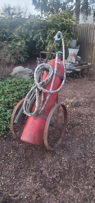 Co 2 Wheeled extinguisher Airport 