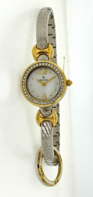 Pre-owned Bulova 98x105 Women's Analog Round Pink Dial Stainless Two Tone Fashion Watch