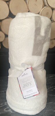 Hallmark Comfort and Joy Fleece Throw Blanket, 50 x 60, Super Soft And Comfy!