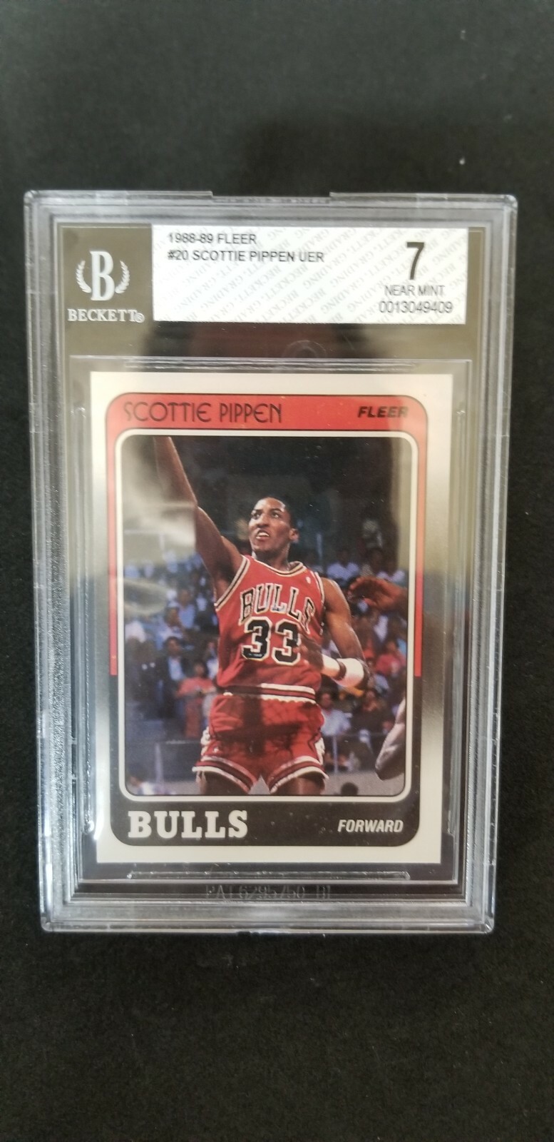 scottie pippen AUTO サイン　ピッペン　　TOPPS 2012-13 Panini Momentum SCOTTIE PIPPEN Autograph 10/25 BGS