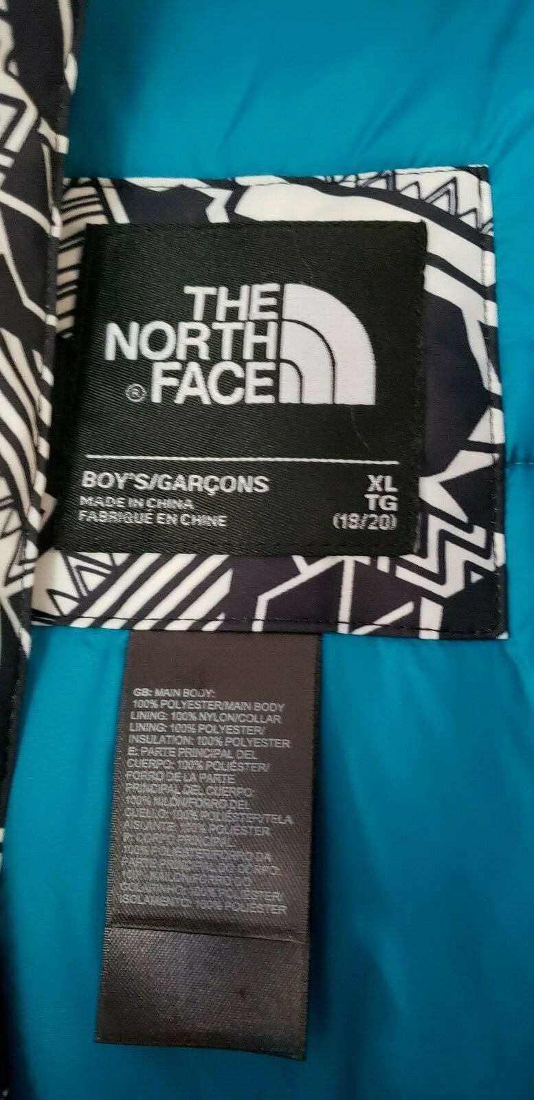 The North Face Nylon Puffer Coat w/Hood, Black/White Big Boys Sz XL (18-20)