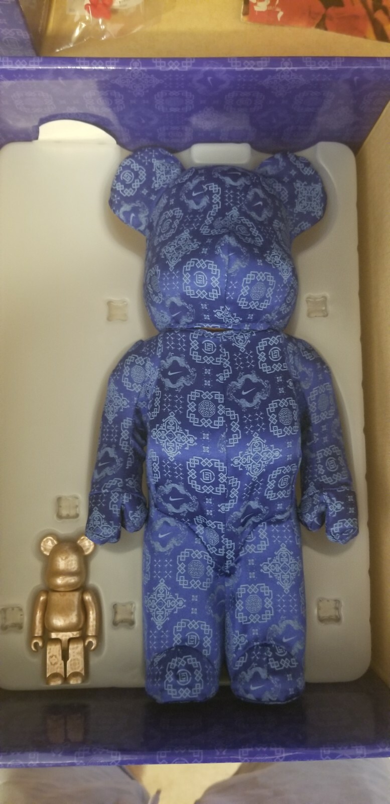 BEARBRICK x CLOT x NIKE 100% & 400% set blue silk BE@RBRICK BEARBRICK x CLOT x NIKE 100% & 400% set blue silk BE@RBRICK
