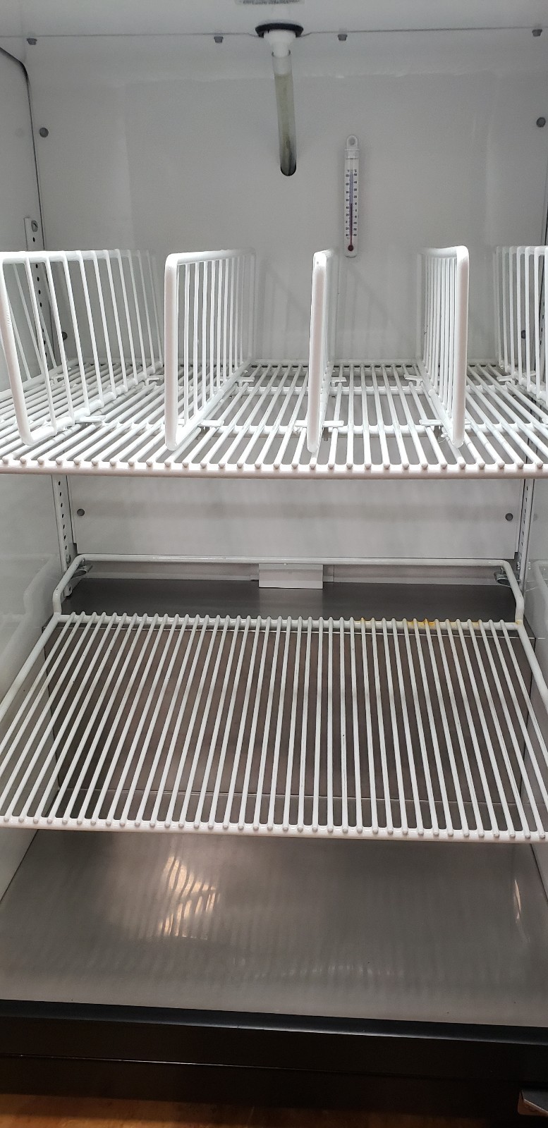 True GDM-7 7 cu. ft. Countertop Glass Door Cooler