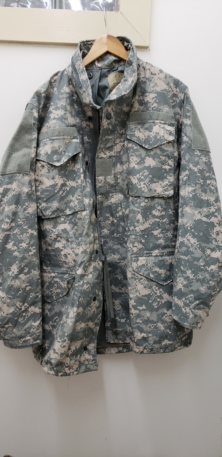 米軍ミリタリー　U.S. ARMY ACUジャケット アメリカ軍 U.S.ARMY ミリタリージャケット ACU 迷彩ジャケット