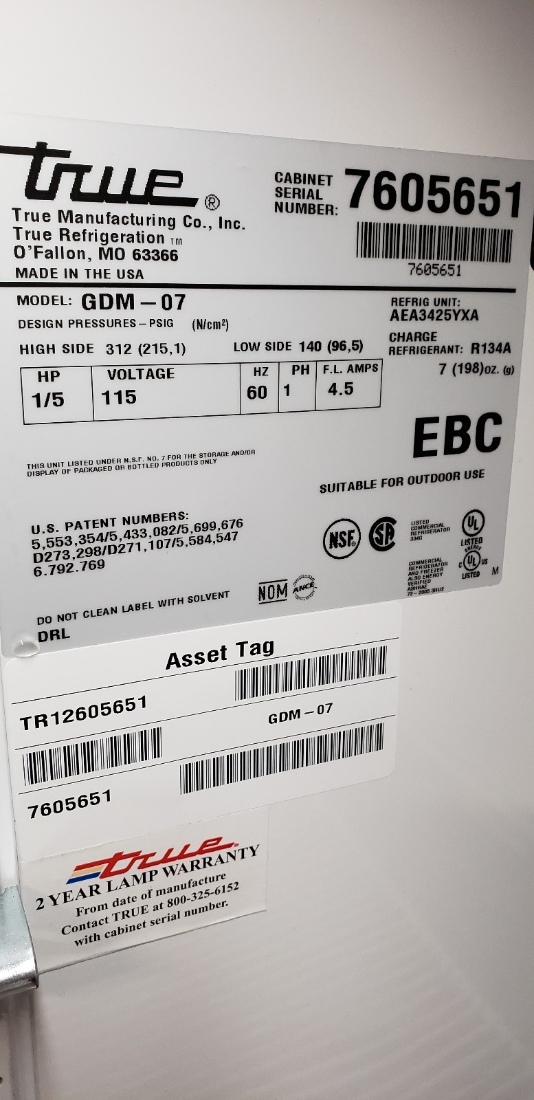 True GDM-7 7 cu. ft. Countertop Glass Door Cooler