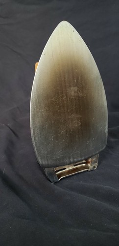 Vintage Mastercraft Electric Iron